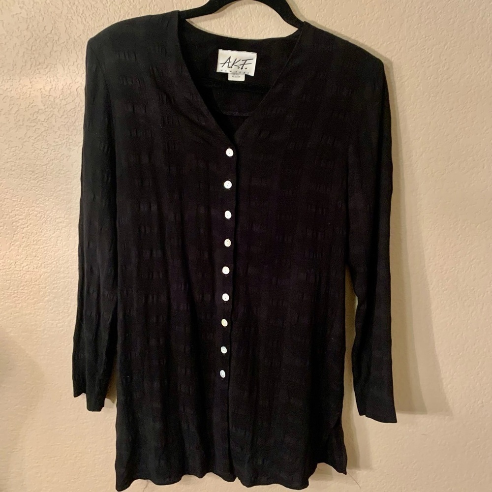 Vintage A.K.F. New York Long Rayon Blouse Medium Black Pattern Made in U.S.A. - Picture 12 of 15